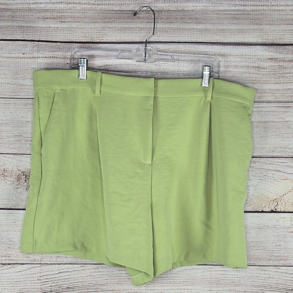 NWT Abercrombie and Fitch AF Sloane Tailored Shorts XL Green Summer Preppy